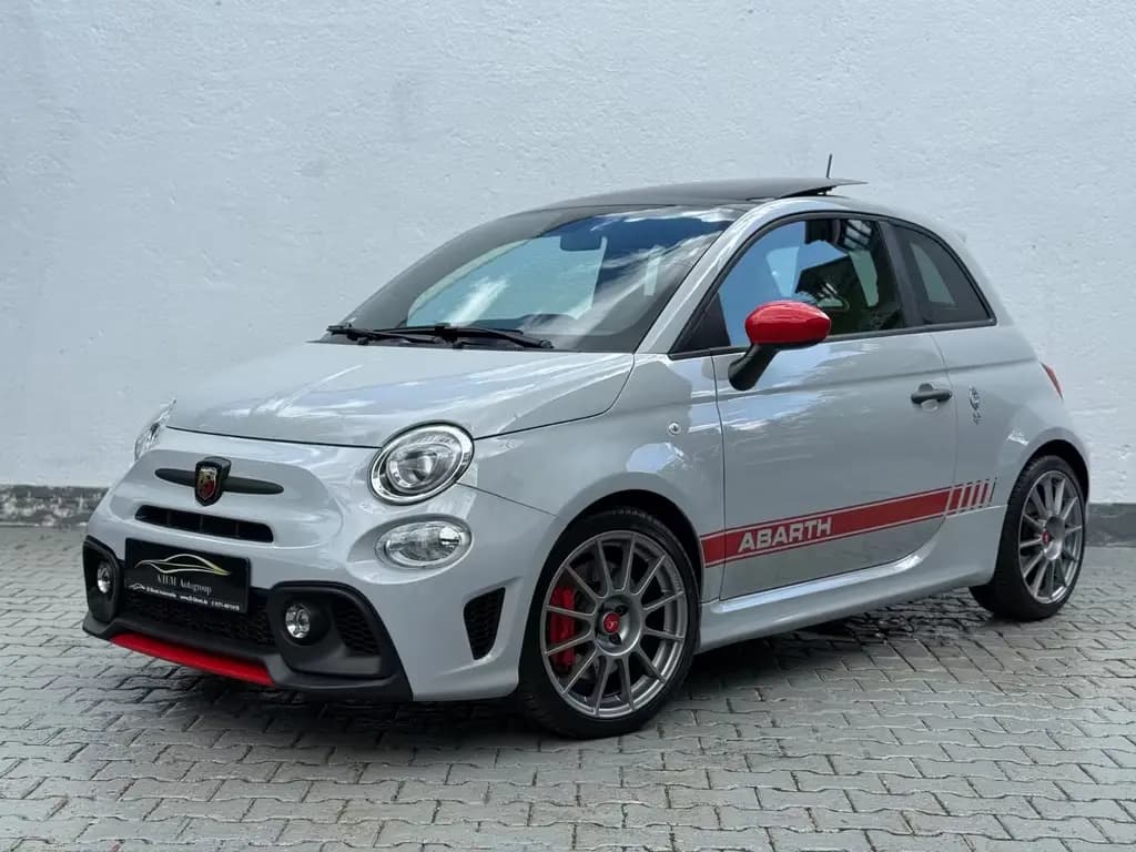 Main__Slider__Photo:Abarth 595 Competizione Aut. Edition70 Carbon/Pano/Navi 06/2019-0