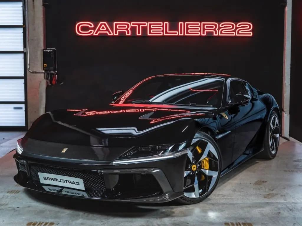 Main__Slider__Photo:Ferrari 12CILINDRI SPIDER STOCK NEW COC MY2026 null-0