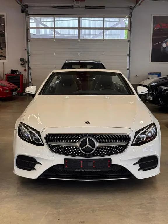 Main__Slider__Photo:Mercedes-Benz E-Class 300 Cabrio * AMG+Comand+Burmester+Kamera+Airsc 05/2018-0