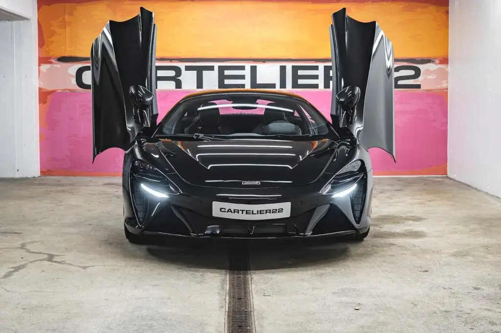 Main__Slider__Photo:McLaren Artura COUPE STOCK LIKE NEW PERFECT CONDITION 06/2023-1