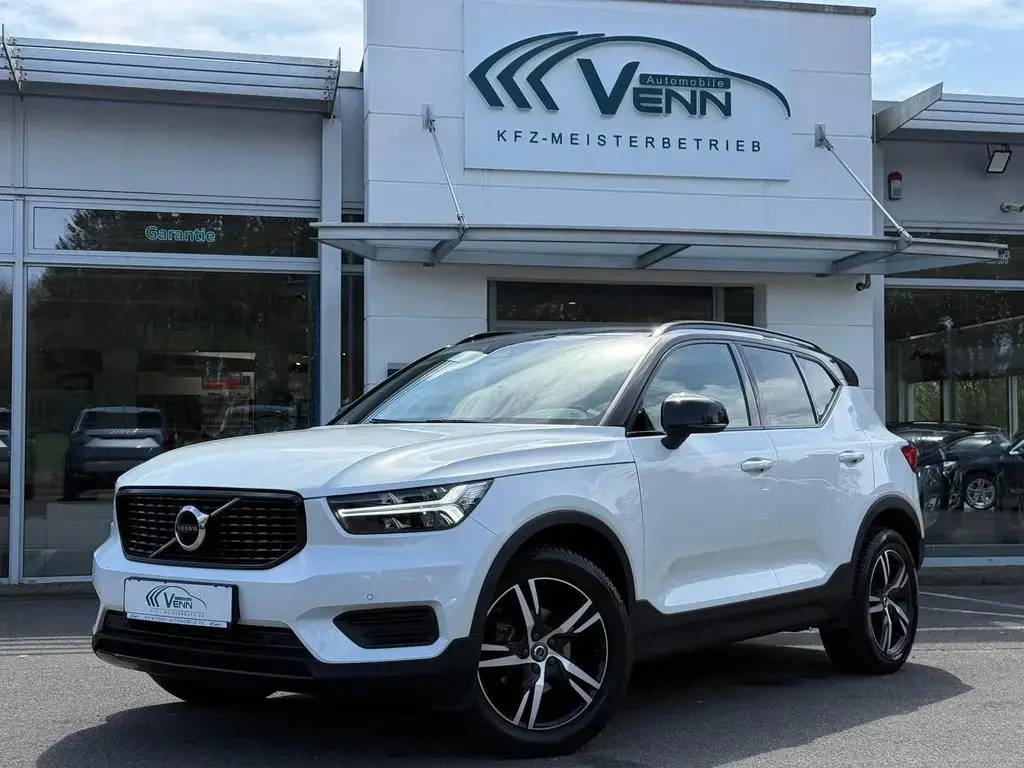 Main__Slider__Photo:Volvo XC40 1.5 KAT R Design 2WD*RFK*SHZ*Navi*SHA*LED 09/2020-1