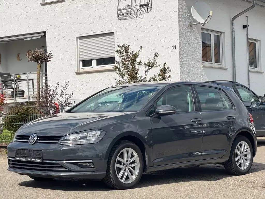 Main__Slider__Photo:Volkswagen Golf 7 Lim. Comfortline 5trg.*GARANTIE*AHK*PDC* 01/2018-0