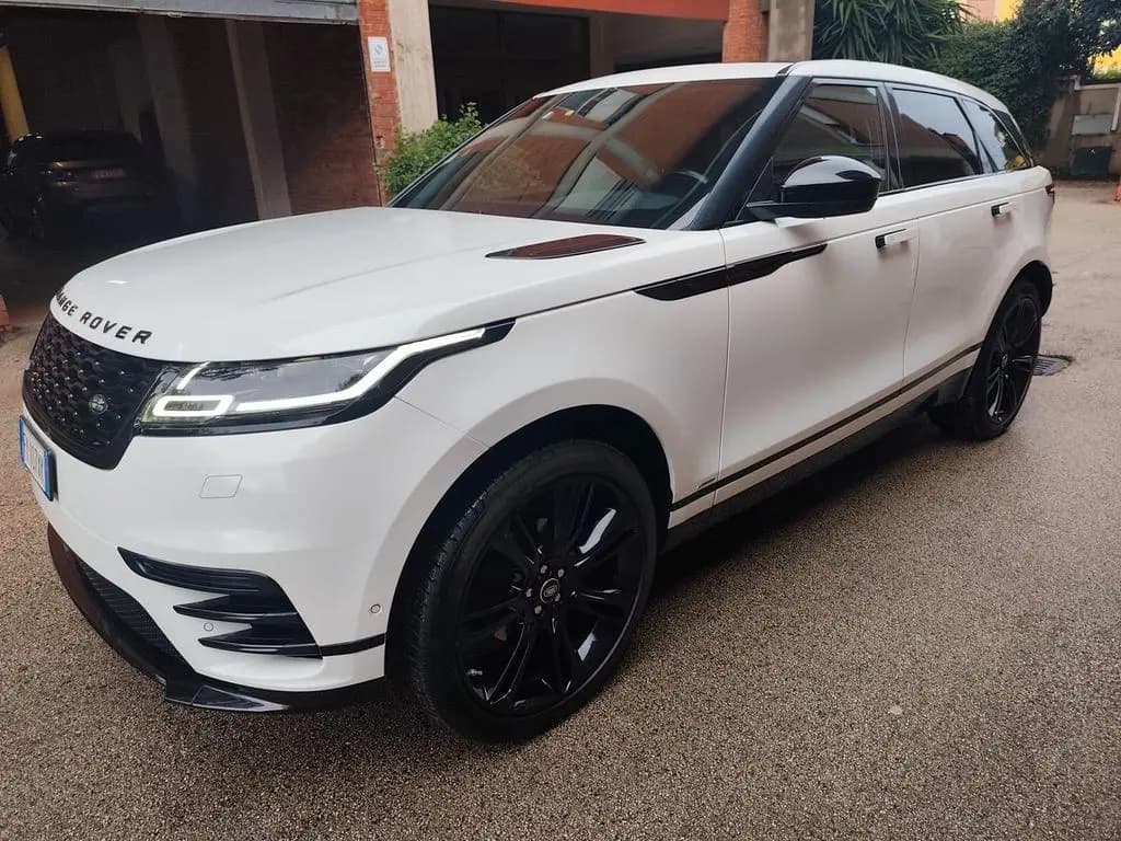 Main__Slider__Photo:Land Rover Range Rover Velar 2.0D I4 240 CV R-Dynamic 10/2019-0