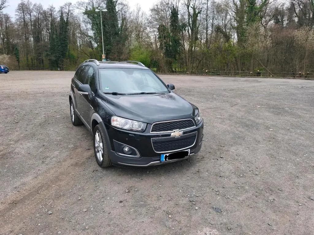 Main__Slider__Photo:Chevrolet Captiva 2.2D 4WD Automatik 7-Sit... 10/2013-0
