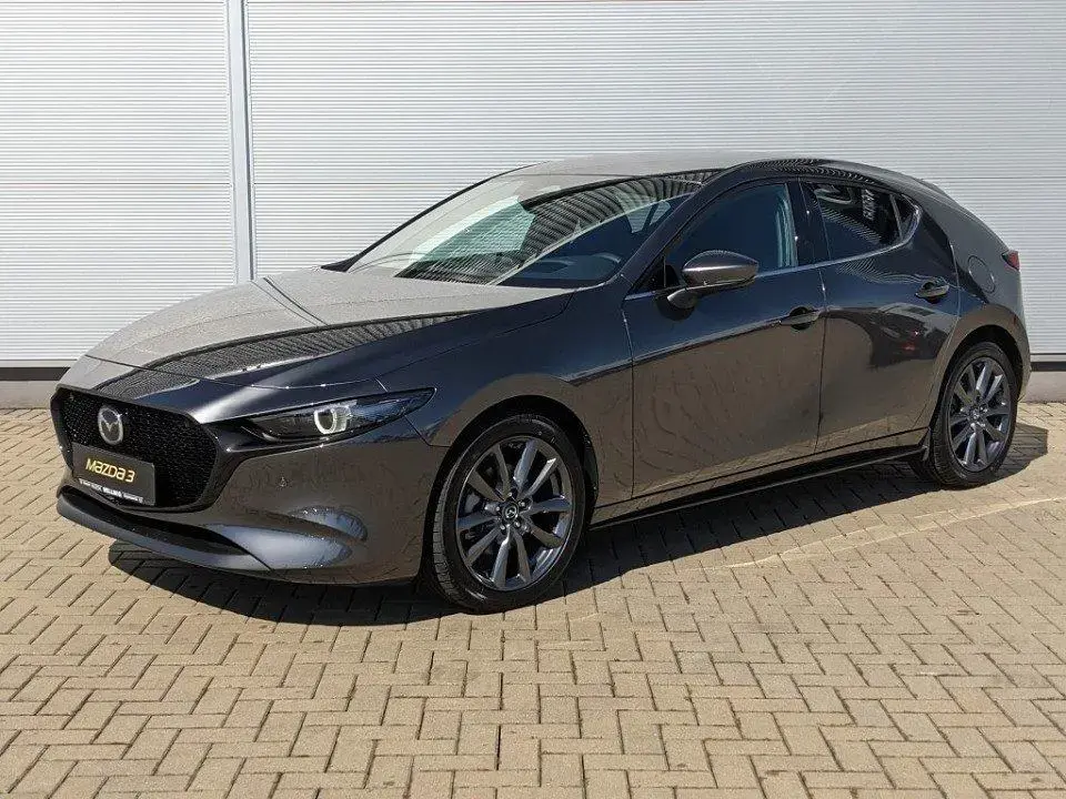 Main__Slider__Photo:Mazda 3 5-Türer 2.5l (140PS) Exclusive Bose Matrix-LED 03/2026-1
