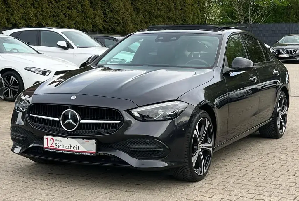 Main__Slider__Photo:Mercedes-Benz C-Class Lim. 9G-TR AVANTGARDE-PANODACH-360°CAM-LED- 02/2022-1