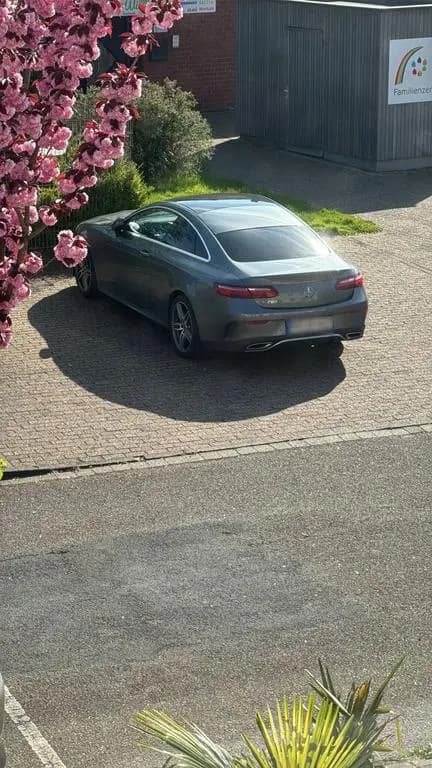Main__Slider__Photo:Mercedes-Benz E-Class E 200 Coupé 11/2018-0
