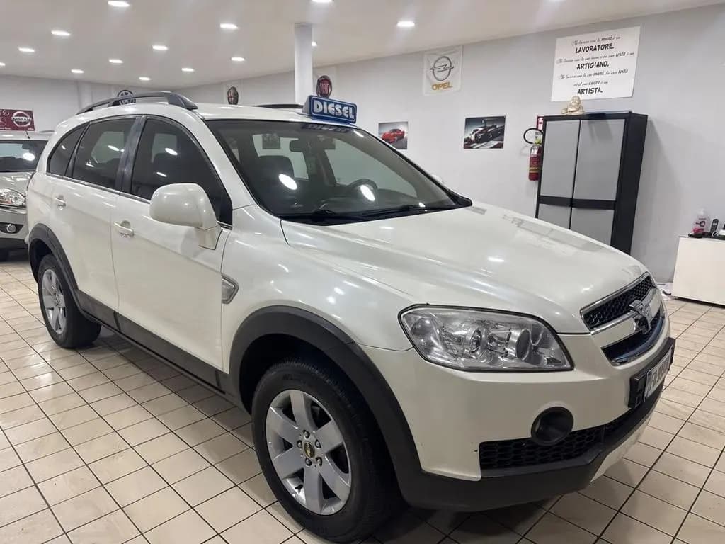 Main__Slider__Photo:Chevrolet Captiva 2016 7 posti 04/2016-0