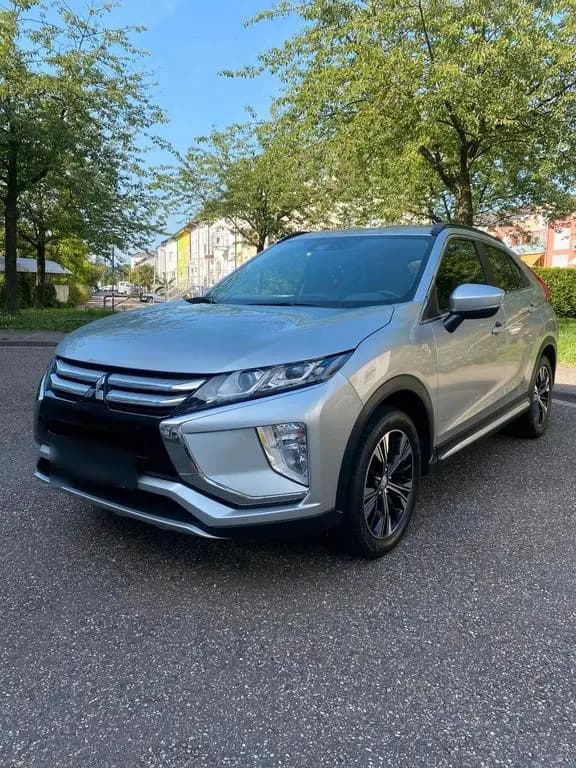 Main__Slider__Photo:Mitsubishi Eclipse Cross 1.5 T-MIVEC ClearTec 2WD Plus 03/2019-0