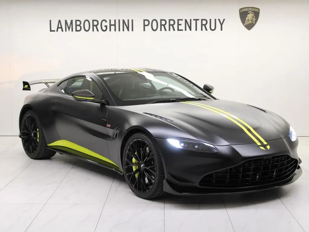 Main__Slider__Photo:Aston Martin V8 Vantage F1 Edition 11/2022-0