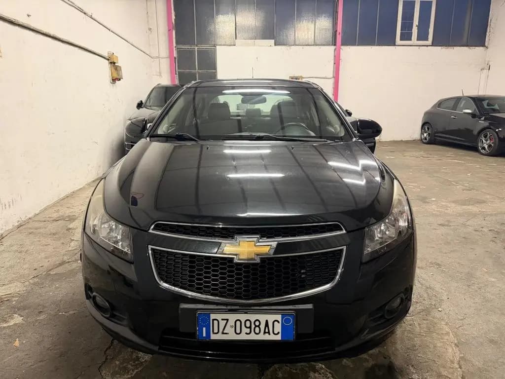 Main__Slider__Photo:Chevrolet Cruze 1.6 4 porte GPL 05/2010-0
