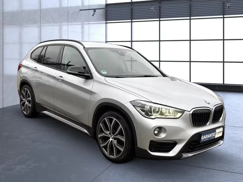 Main__Slider__Photo:BMW X1 sDrive 20 i Sport Line/ unfallfrei/ AHK 02/2018-0