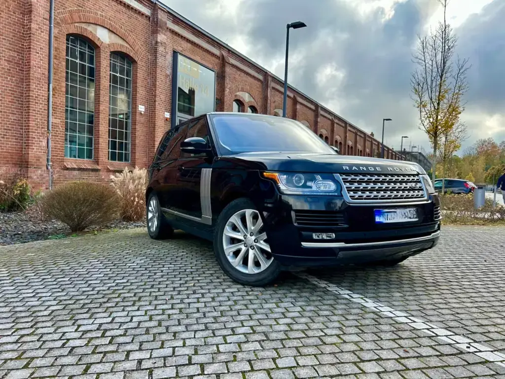 Main__Slider__Photo:Land Rover Range Rover Rover3,0 TDV6 HSE,PANO,360,KAMERA,S-CLOSE 11/2017-1