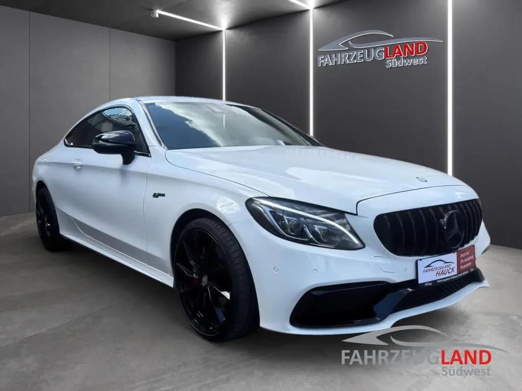 Main__Slider__Photo:Mercedes-Benz C-Class 43 AMG Coupe Performance Sitze & AGA Burmester 07/2016-0