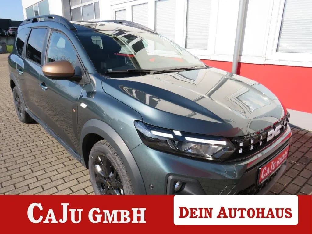 Main__Slider__Photo:Dacia Jogger MY26 7-Sitze AHK.ab 110PS EXTREME WinterP 12/2025-0