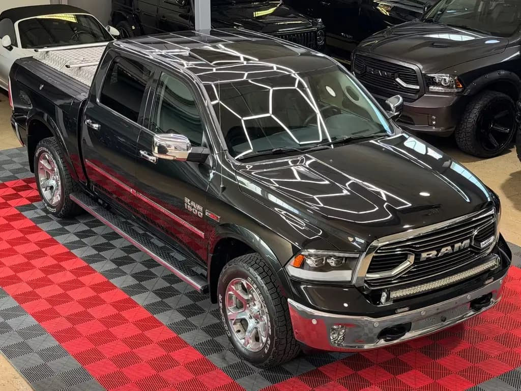 Main__Slider__Photo:Dodge RAM 1500 3.0 EcoDiesel Laramie 4X4 RAM-BOX Luft 10/2016-0