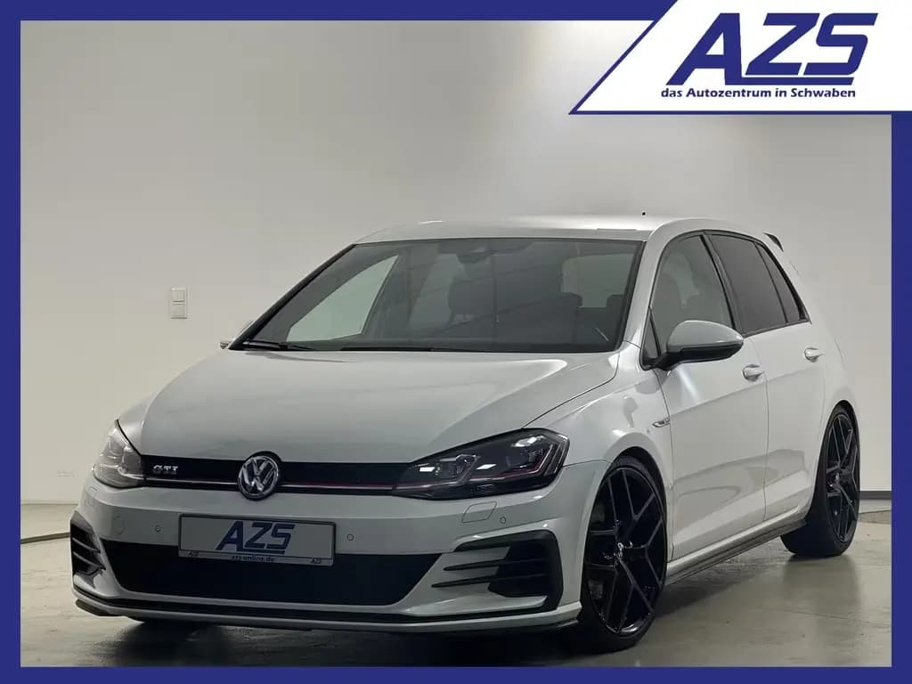 Main__Slider__Photo:Volkswagen Golf GTI Matrix LED LFW ACC Navi Parkhilfen 08/2017-0