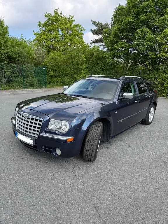 Main__Slider__Photo:Chrysler 300C Touring 3.0 CRD 09/2009-0