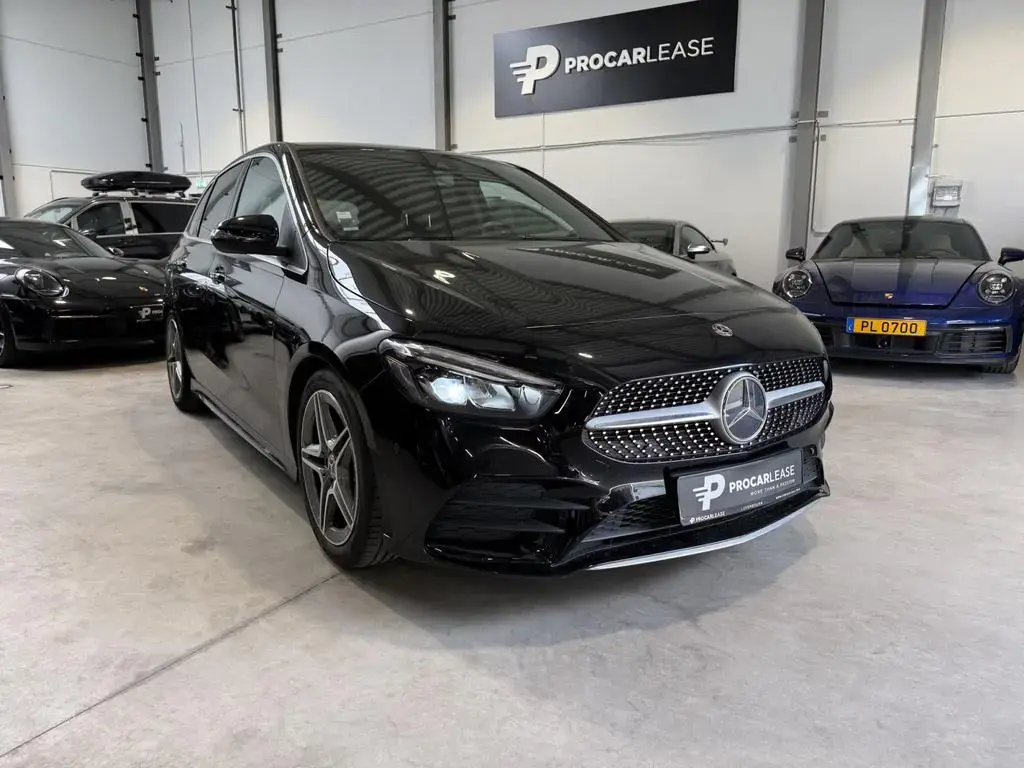Main__Slider__Photo:Mercedes-Benz B-Class 180 AMG LINE/ GARANTIE 12 MOIS 07/2019-1