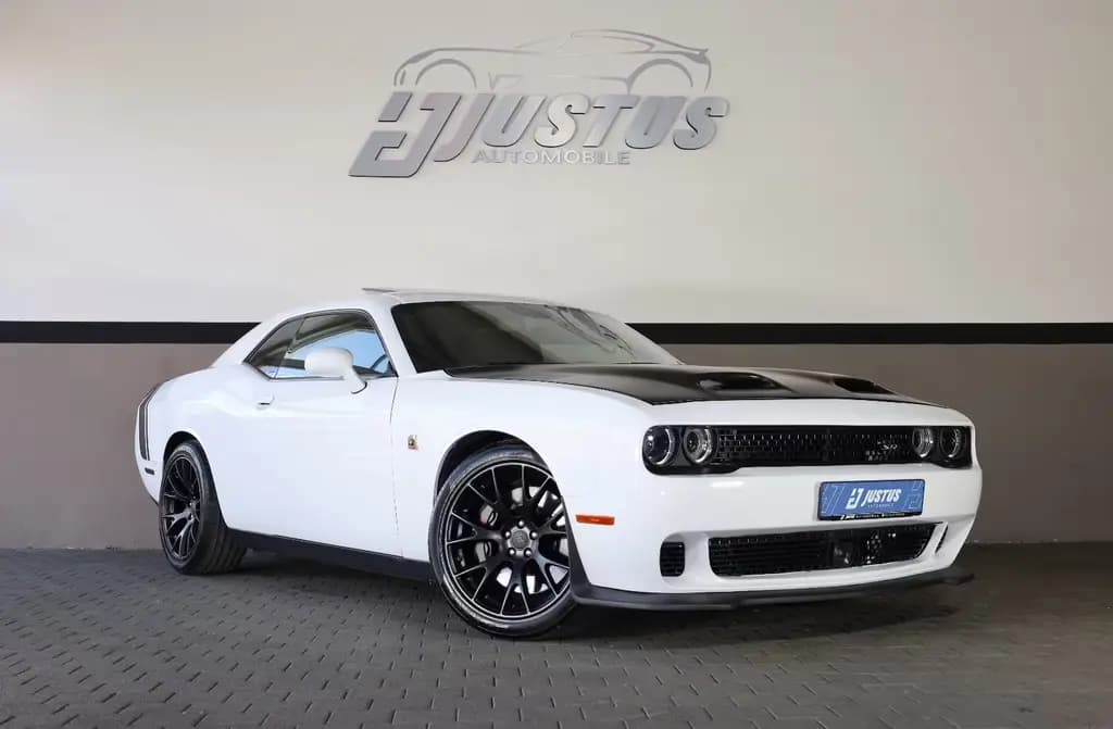 Main__Slider__Photo:Dodge Challenger 6.4SRT ScatPack/Brembo/Alpine/ACC/R20 07/2019-0
