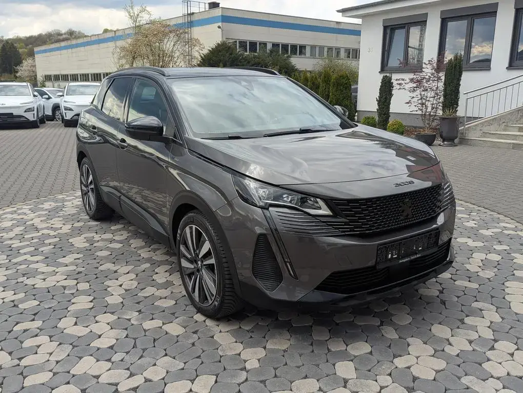 Main__Slider__Photo:Peugeot 3008 Plug-In Hybrid225 GT-Line Allure ACC AHK 03/2021-1