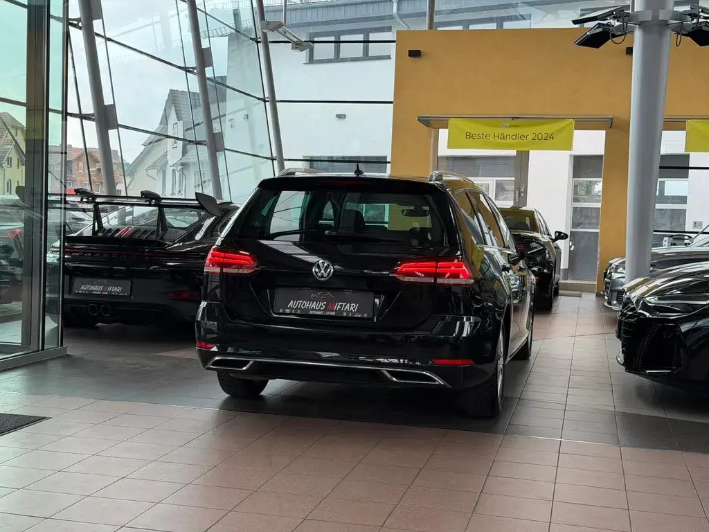 Main__Slider__Photo:Volkswagen Golf VII Variant Highline DSG Massage ACC Navi17 12/2019-1