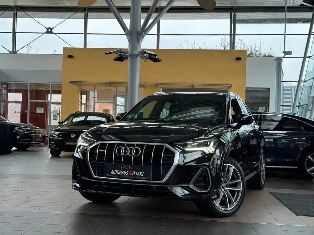 Main__Slider__Photo:Audi Q3 45 TFSI quattro S line Virtual 19" LED Navi 04/2019-0