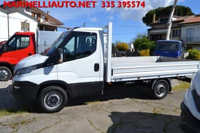 Main__Slider__Photo:Iveco Daily Daily 35S14 2.3 Cabinato 136CV CASSONE FIS 02/2017-0