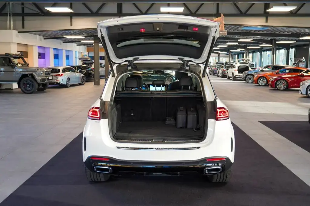 Main__Slider__Photo:Mercedes-Benz GLE-Class 350 de 4M AMG Line Night Fahrassistenz AHK 05/2022-1