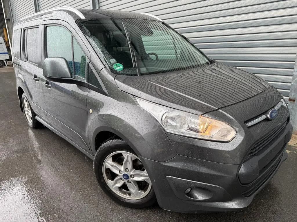 Main__Slider__Photo:Ford Tourneo Conecct Titanium Pano*Navi*Kamera*AHK* 06/2018-0