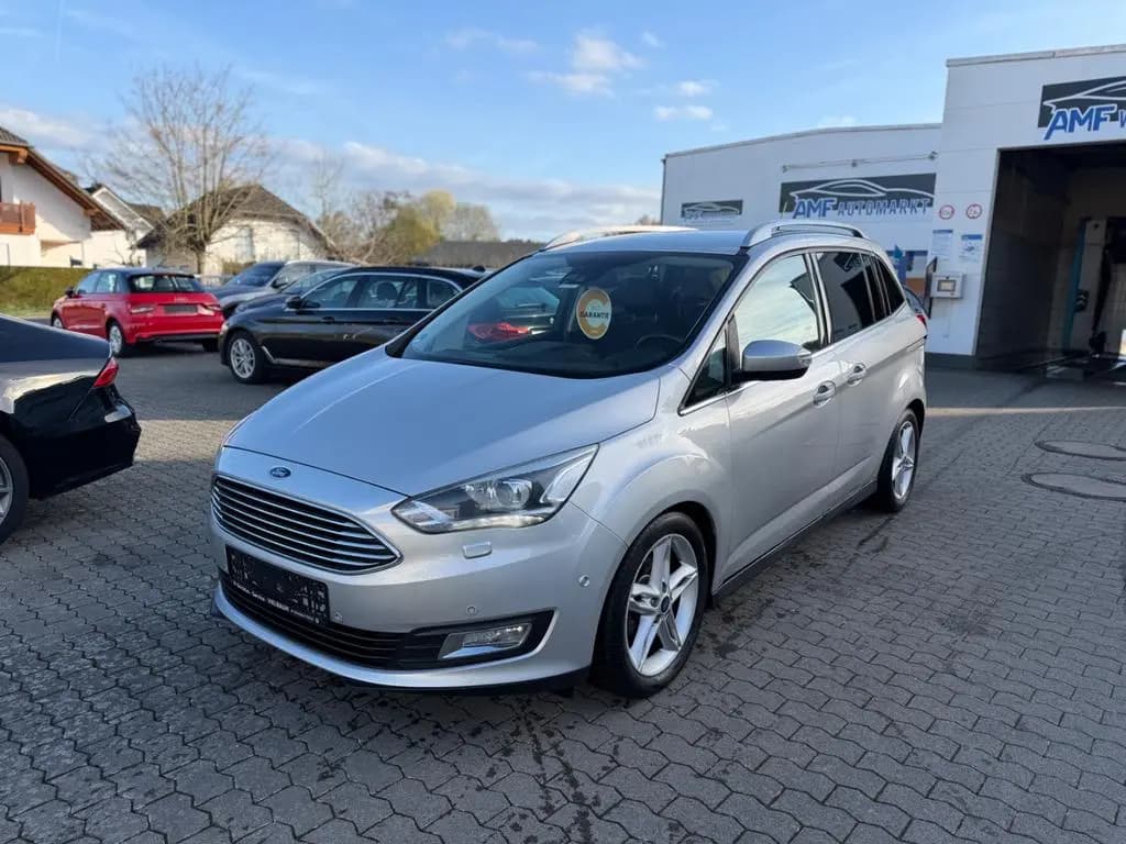 Main__Slider__Photo:Ford Grand C-MAX Titanium 1.5 EcoBoost 7Sitzer Auto. 12/2018-0