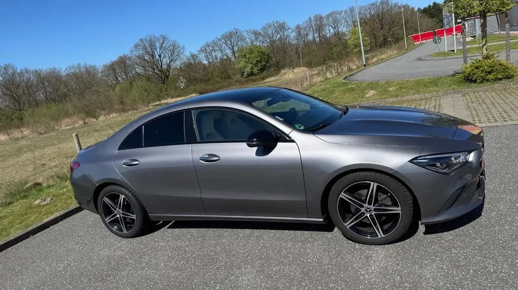 Main__Slider__Photo:Mercedes-Benz CLA-Class 200 04/2021-0