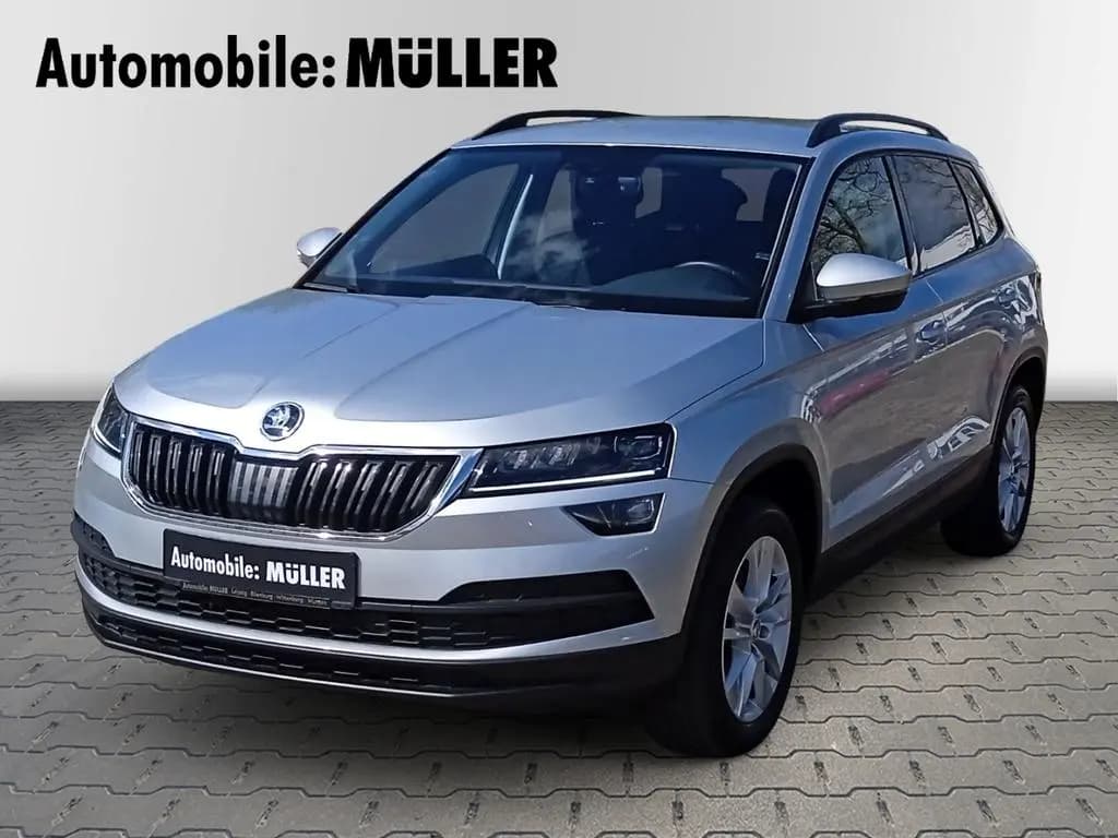 Main__Slider__Photo:Skoda Karoq 1.5 TSI ACT Ambition AHK LED Sperrdiff. DA 11/2018-0