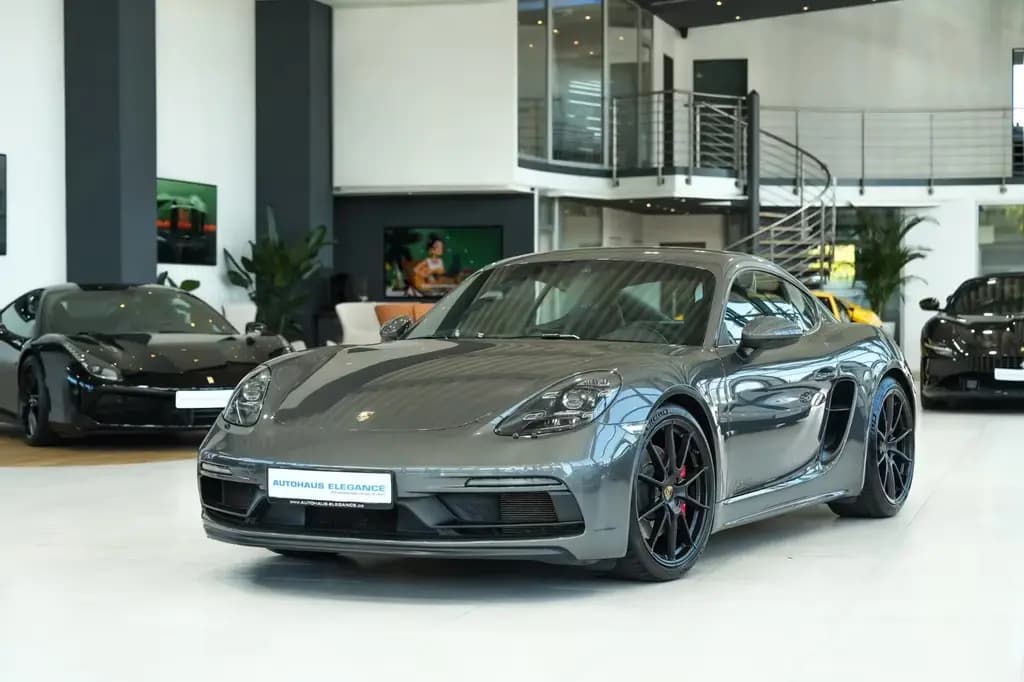 Main__Slider__Photo:Porsche 718 Cayman GTS*SPORT-CHRONO*SPORTSITZE+*PDLS+* 08/2020-0