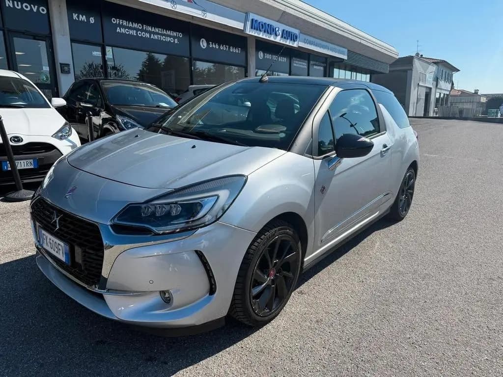 Main__Slider__Photo:DS Automobiles DS3 Ds DS3 130 S&S Performance Line Cabrio 05/2017-0
