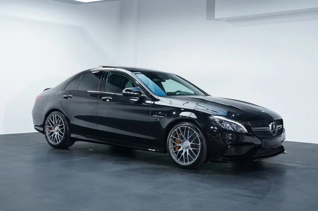 Main__Slider__Photo:Mercedes-Benz C-Class 63 S AMG 7G/LED/KERAMIK/PERF.AGA/PANO/BUR/MMRY 05/2015-0