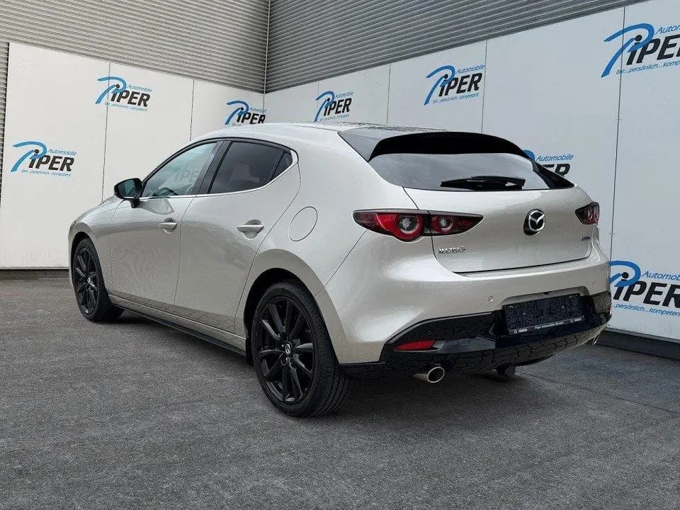 Main__Slider__Photo:Mazda 3 SKYACTIV-G 2.0 150PS M Hybrid 6GS AL-HOMURA PR 04/2023-0