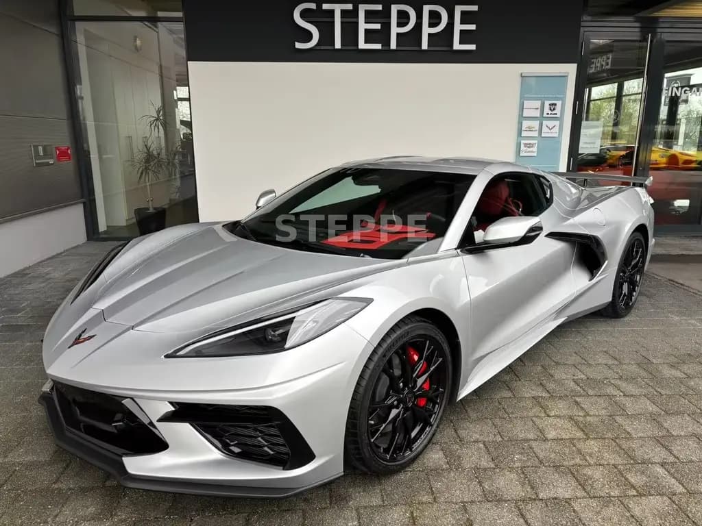 Main__Slider__Photo:Corvette C8 Stingray Coupe 2026 3LT EUMod. New Int. null-0