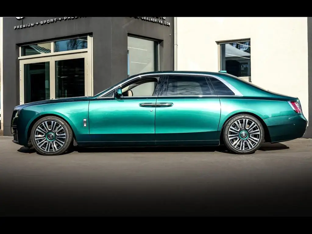 Main__Slider__Photo:Rolls-Royce Ghost GHOST 6.75 V12 EWB°PPF°WARRANTY 9/27 01/2022-1