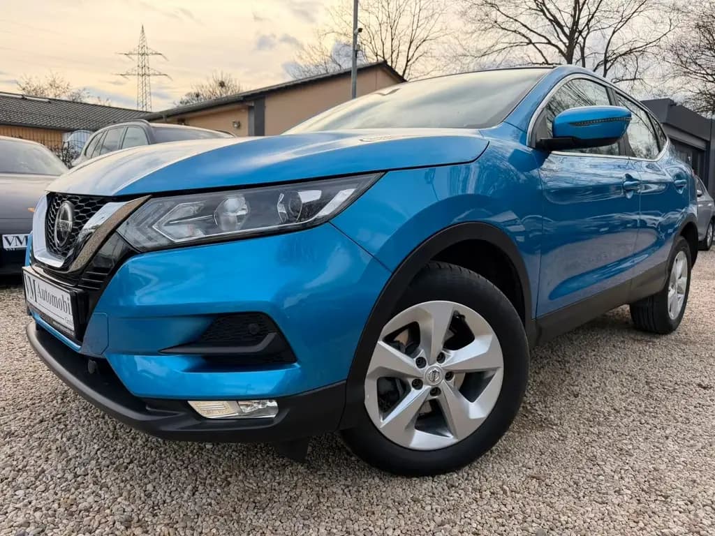 Main__Slider__Photo:Nissan Qashqai Acenta AHK*Kamera*Navi*8Fach 11/2019-0