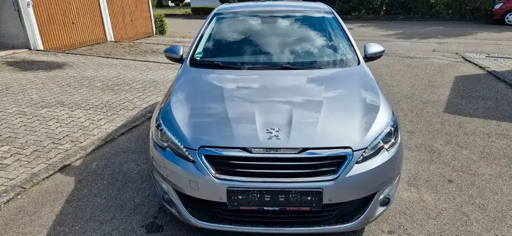 Main__Slider__Photo:Peugeot 308 CC Allure 1.Hand-Leder-Kamera-Navi 08/2014-1