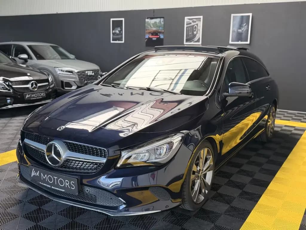 Main__Slider__Photo:Mercedes-Benz CLA 220 Shooting Brake CLA 220 4MATIC/SB/PANO/DISTRONIC+ 08/2017-0