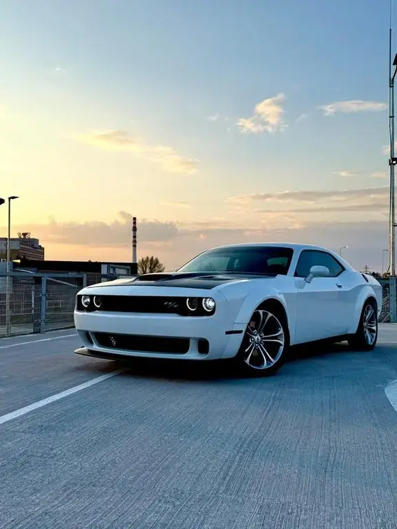 Main__Slider__Photo:Dodge Challenger 12/2021-1