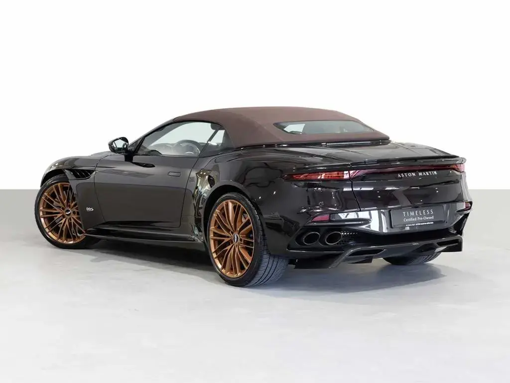 Main__Slider__Photo:Aston Martin DBS Superleggera Volante -Berwick Bronze- 12/2020-1