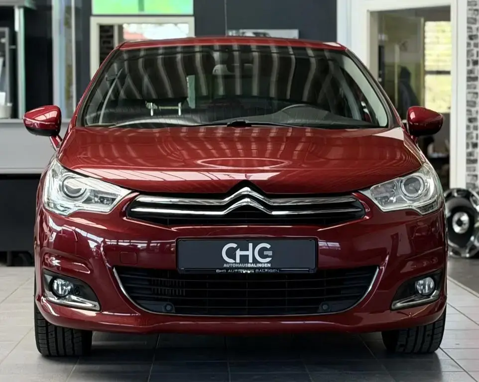 Main__Slider__Photo:Citroën C4 Shine MASSAGE|SHZ|NAVI|AUTOMATIK 07/2016-1