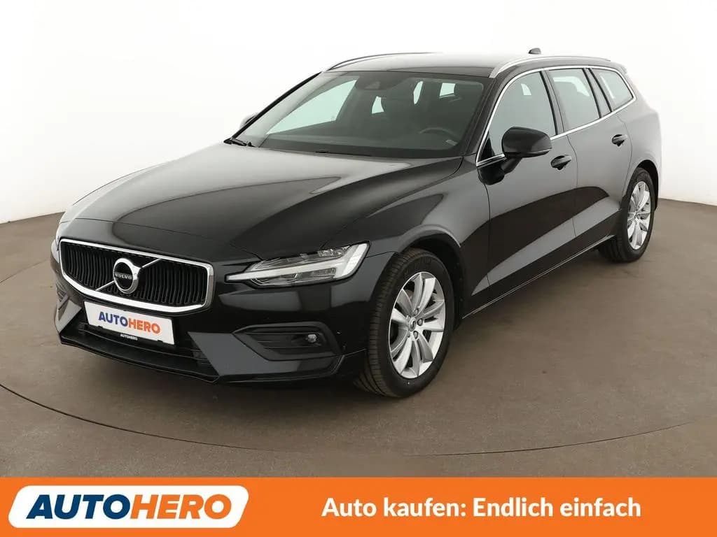 Main__Slider__Photo:Volvo V60 2.0 D3 Momentum *NAVI*LED*TEMPO*CAM*PDC*SHZ* 11/2018-0
