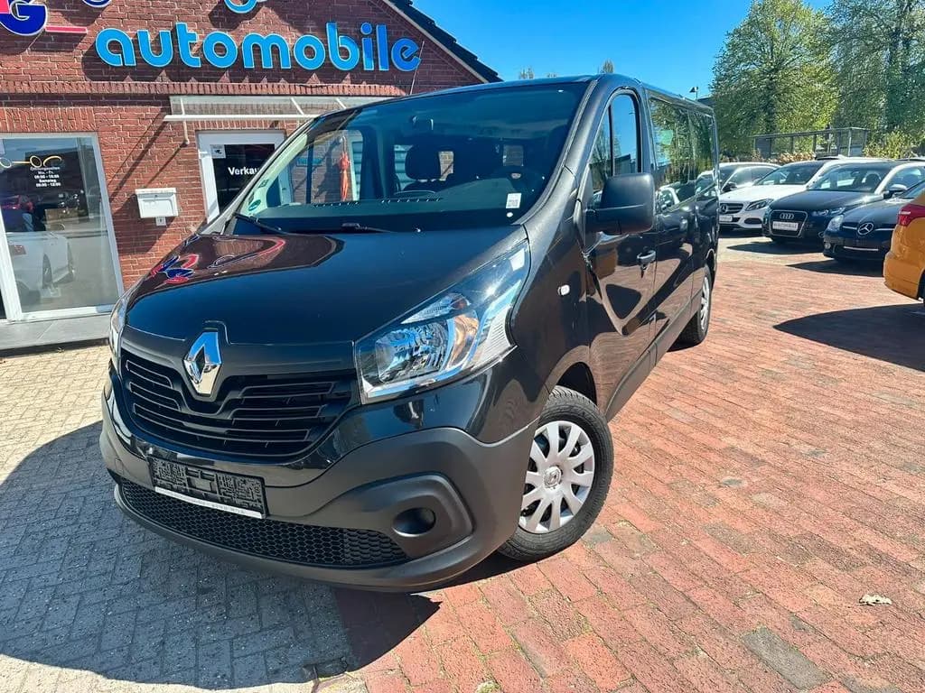 Main__Slider__Photo:Renault Trafic Combi L2H1 Expression NAVI TMP 9 Sitzer 02/2018-0