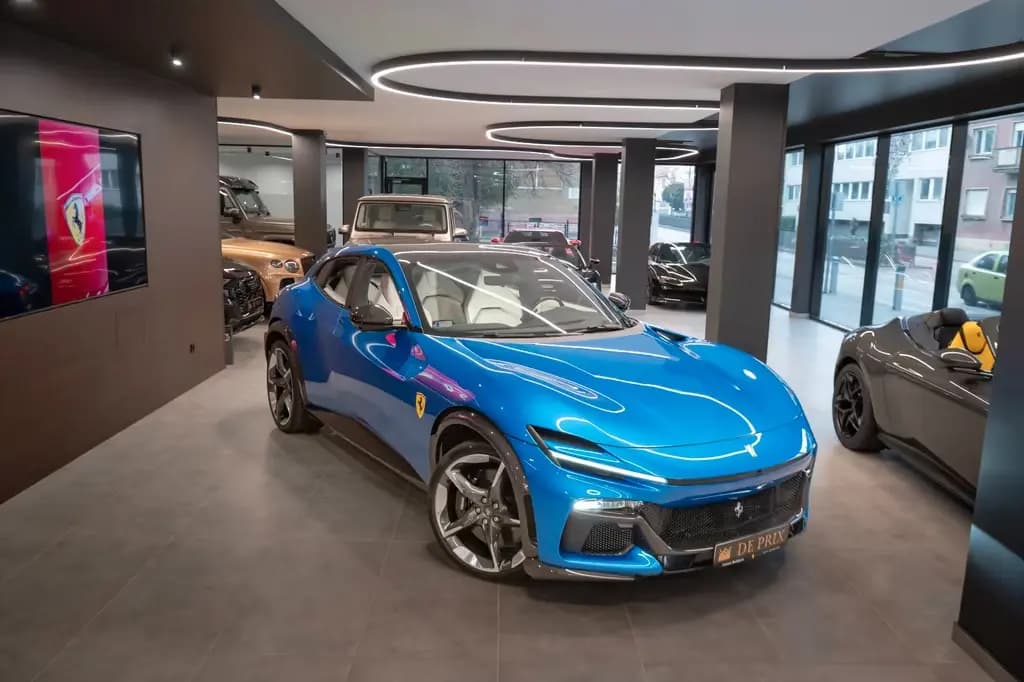 Main__Slider__Photo:Ferrari Purosangue MY2025 CARBON*360°*PANORAMA*LIFT*23" 07/2025-0