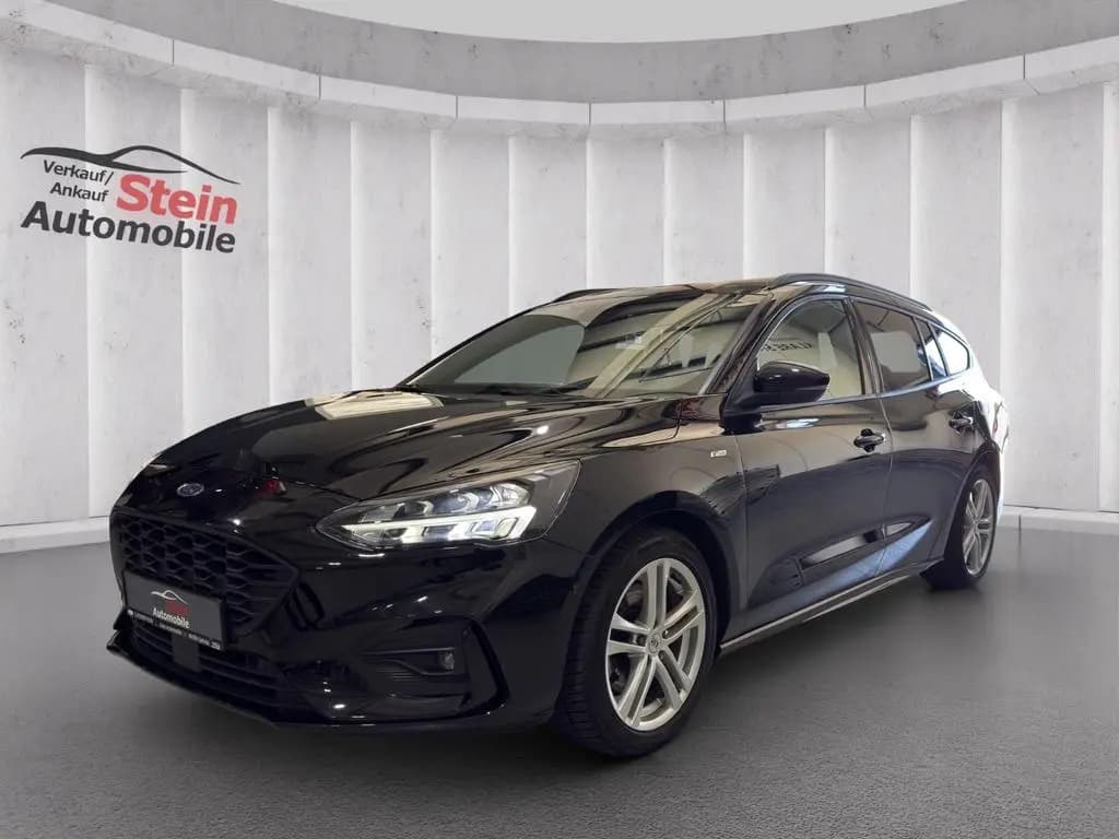 Main__Slider__Photo:Ford Focus Turnier ST-Line 06/2019-0