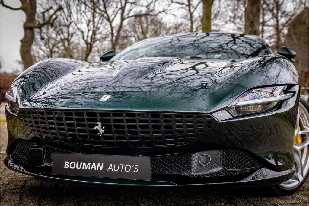 Main__Slider__Photo:Ferrari Roma 3.9 V8 HELE Verde Zeltweg Magneride Full Ad 10/2023-1